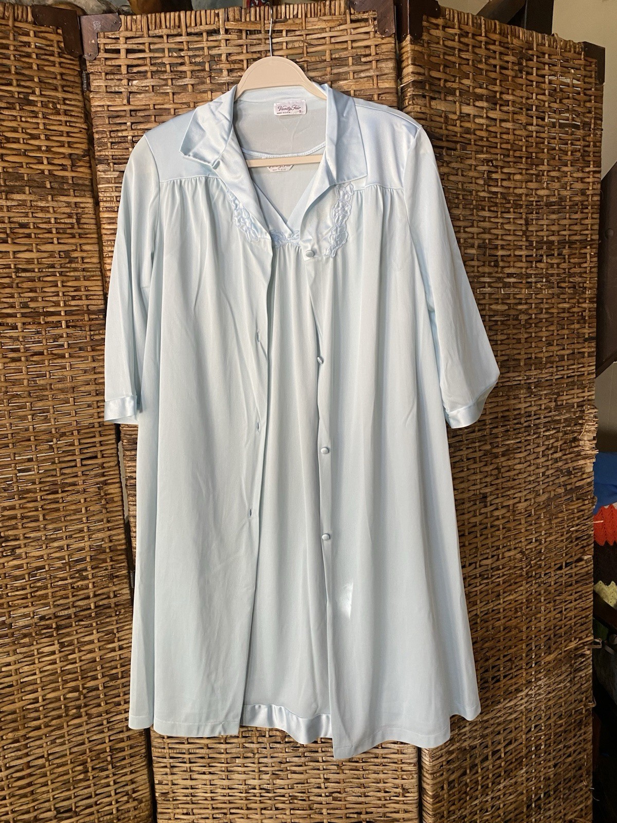 Vintage 60S Vanity, Fair Robe And Nightgown Pale Teal Measurements In Photos