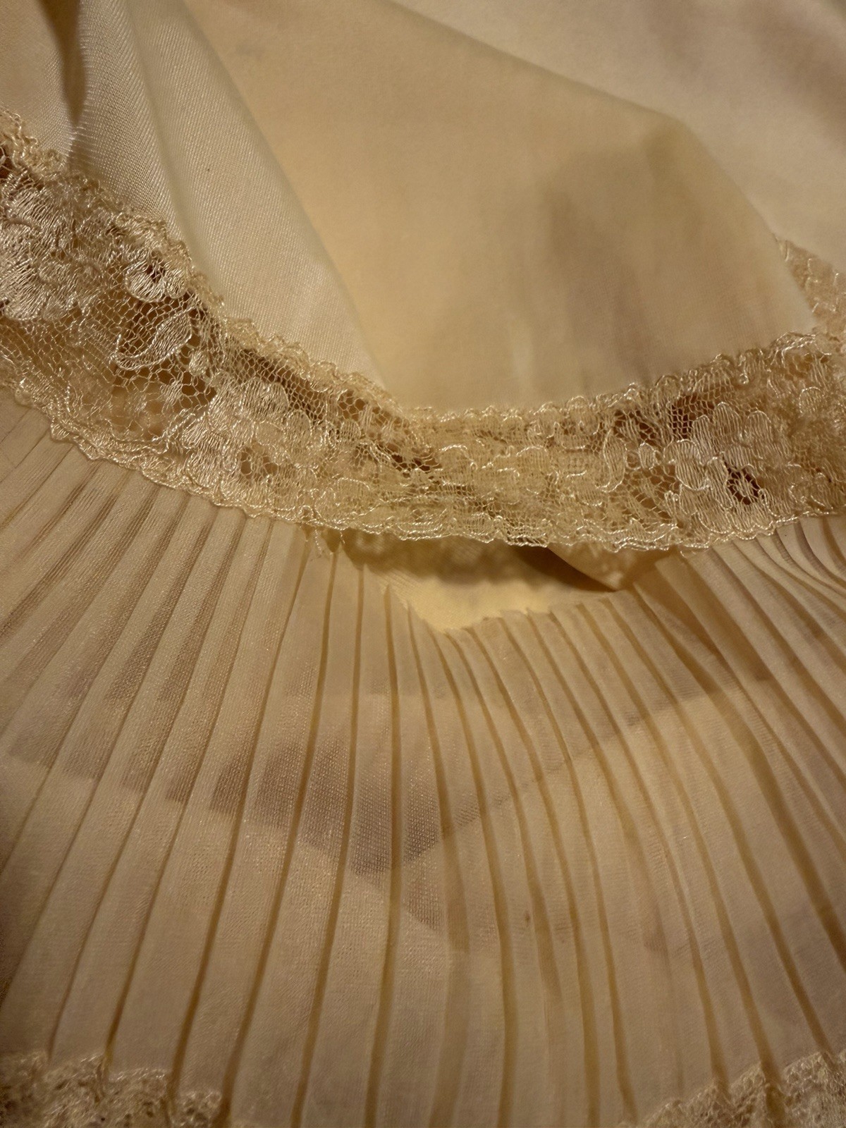 VTG 1950s Charmode Sears Yellow Nylon Tricot Pleated Slip Dress XXS XS Repair
