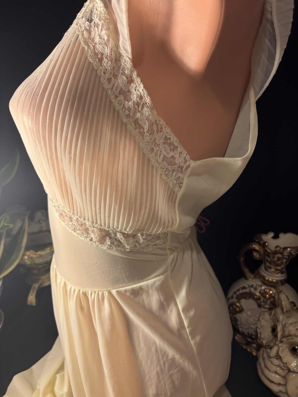 Vtg Silky Sheer Soft Nylon Nightie Yellow Gown w Crystal Pleat Bodice Nightgown