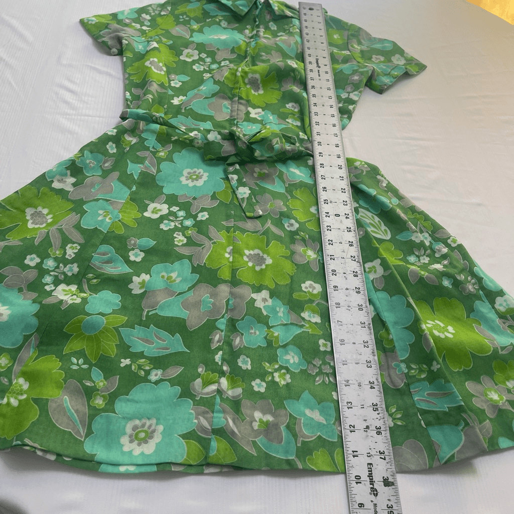 Betty Hartford VTG Green Cottage Core 60s Dress Size S/M/L See Measurements