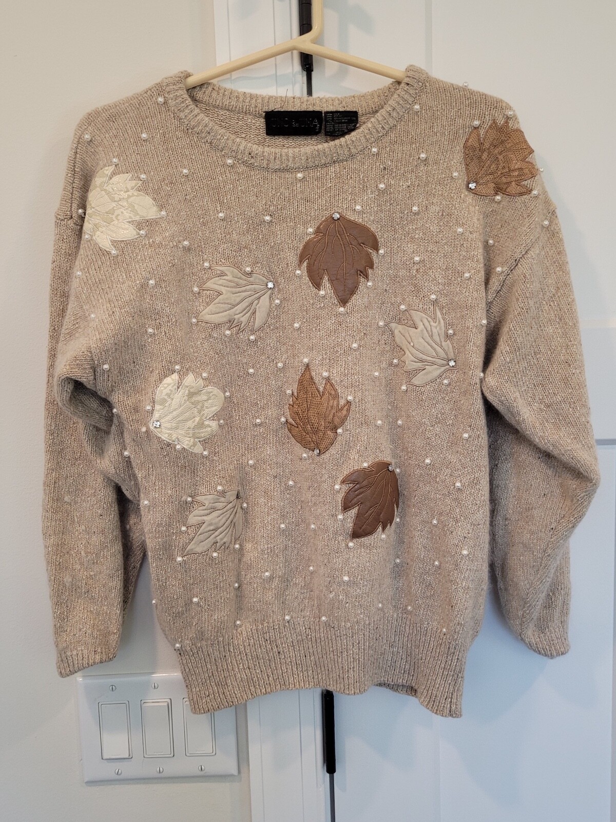 Uno & Una Sweater VINTAGE Tan Long Sleeve Silk Angora Wool Leather Pearl Size M