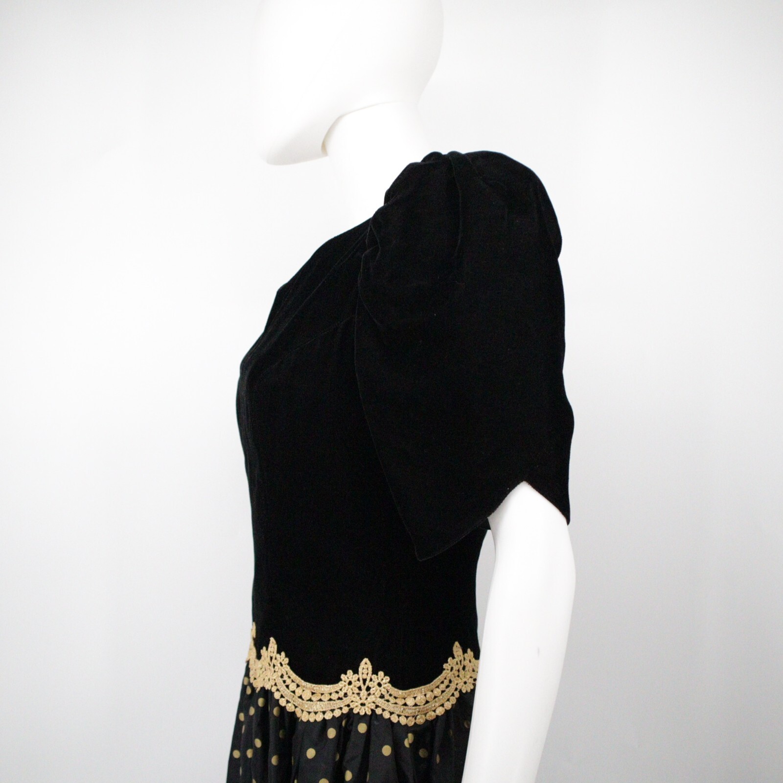 Expo Night Vintage 80s Black Velvet Gold Polka Dot Medieval Costume Retro Sz 10
