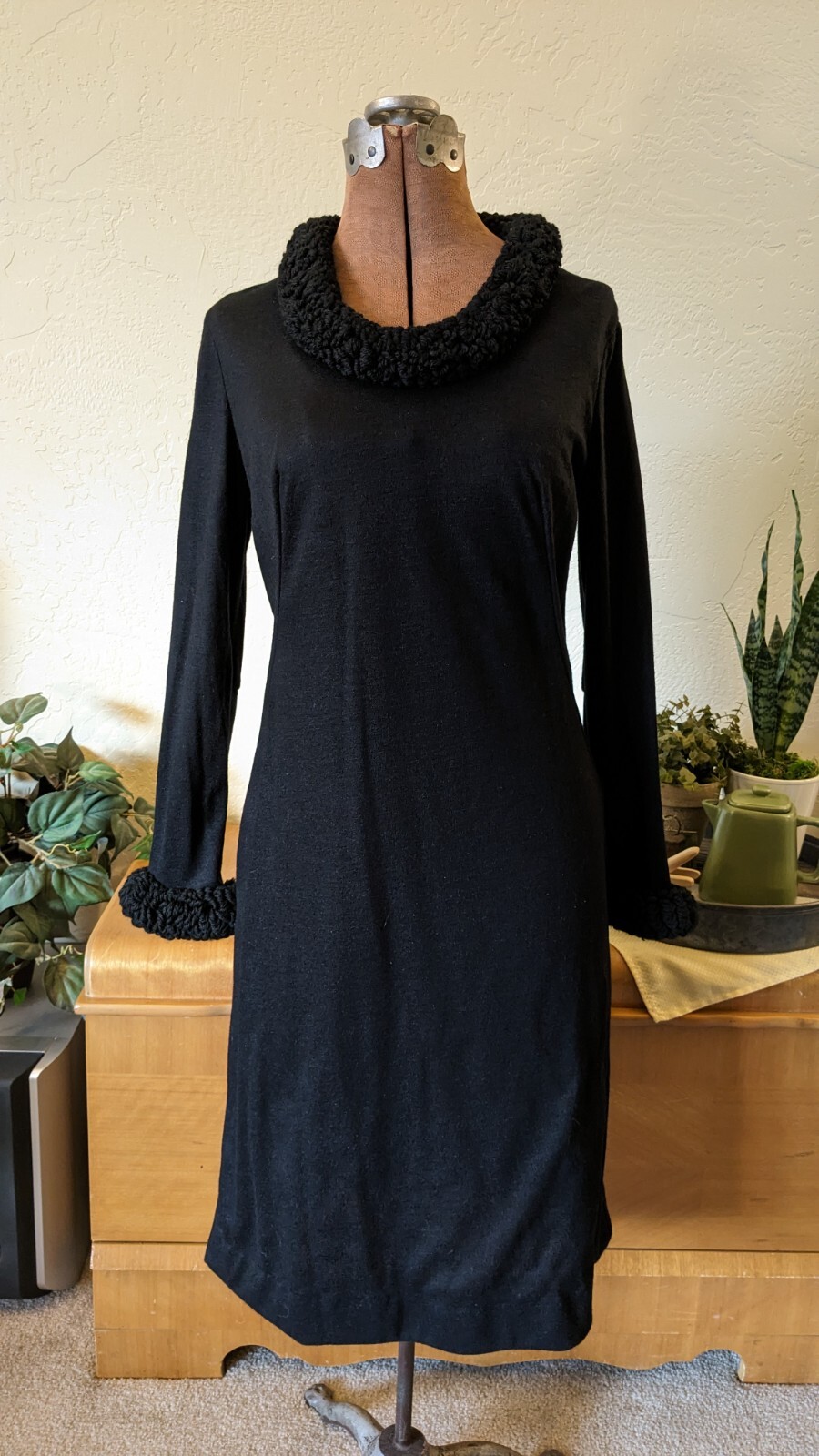 NWT vintage black 60s jersey BEELINE dress w loop collar cuffs sz 12 union label