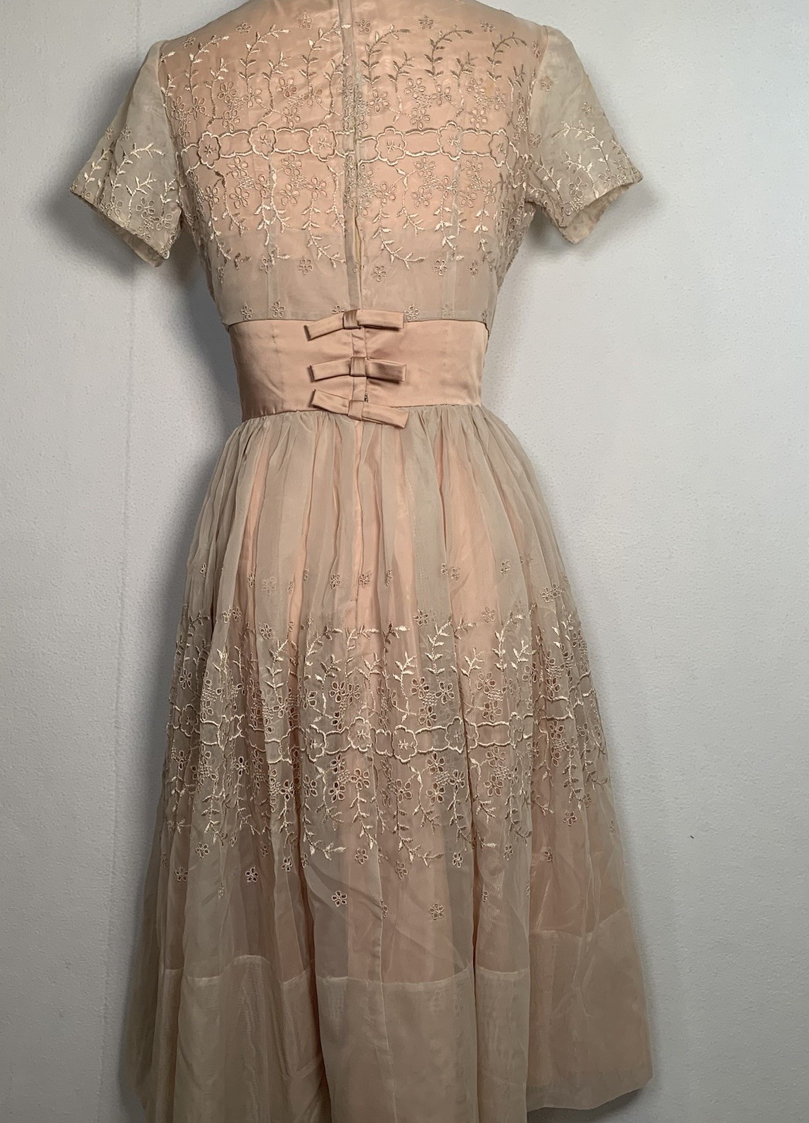 Vintage Union Made 1950’s /60’s Salmon Nylon Party Dress Styled By Joan Barrie
