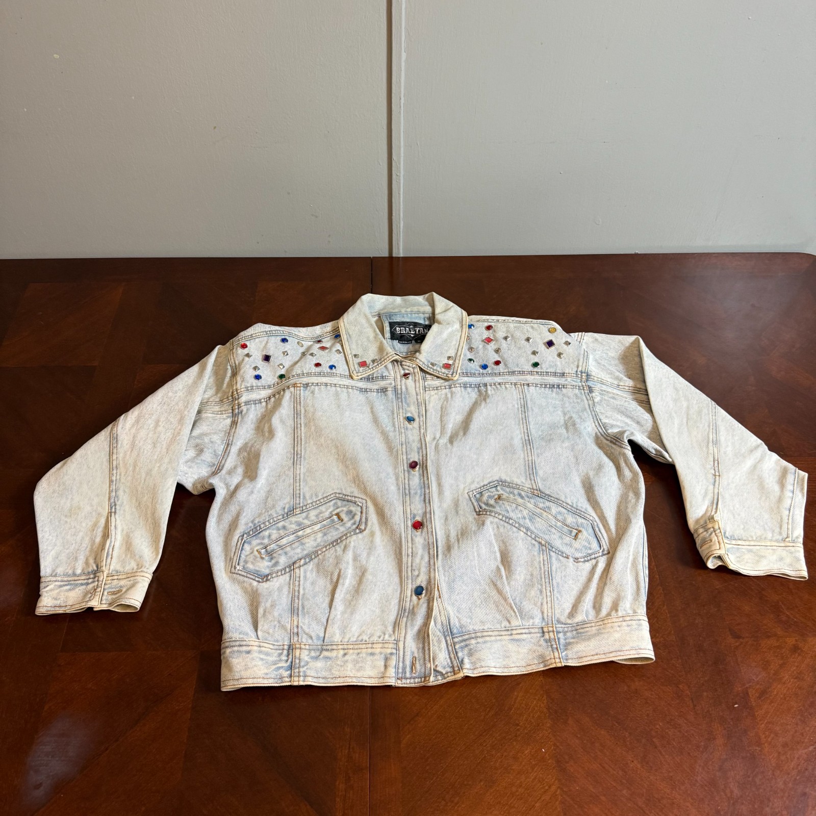 vtg Braetan Studded Denim Jacket Women’s M Light Wash Rhinestone Western read