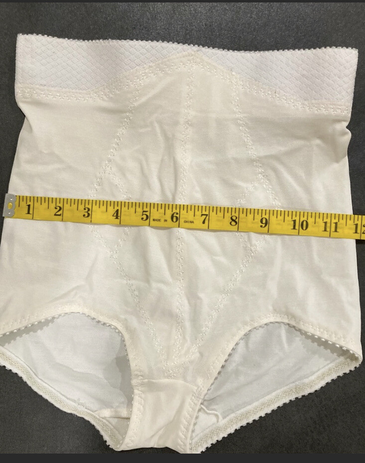 Flexees True VINTAGE Control Top Brief Panties Size 0/2 High Waist Full Back