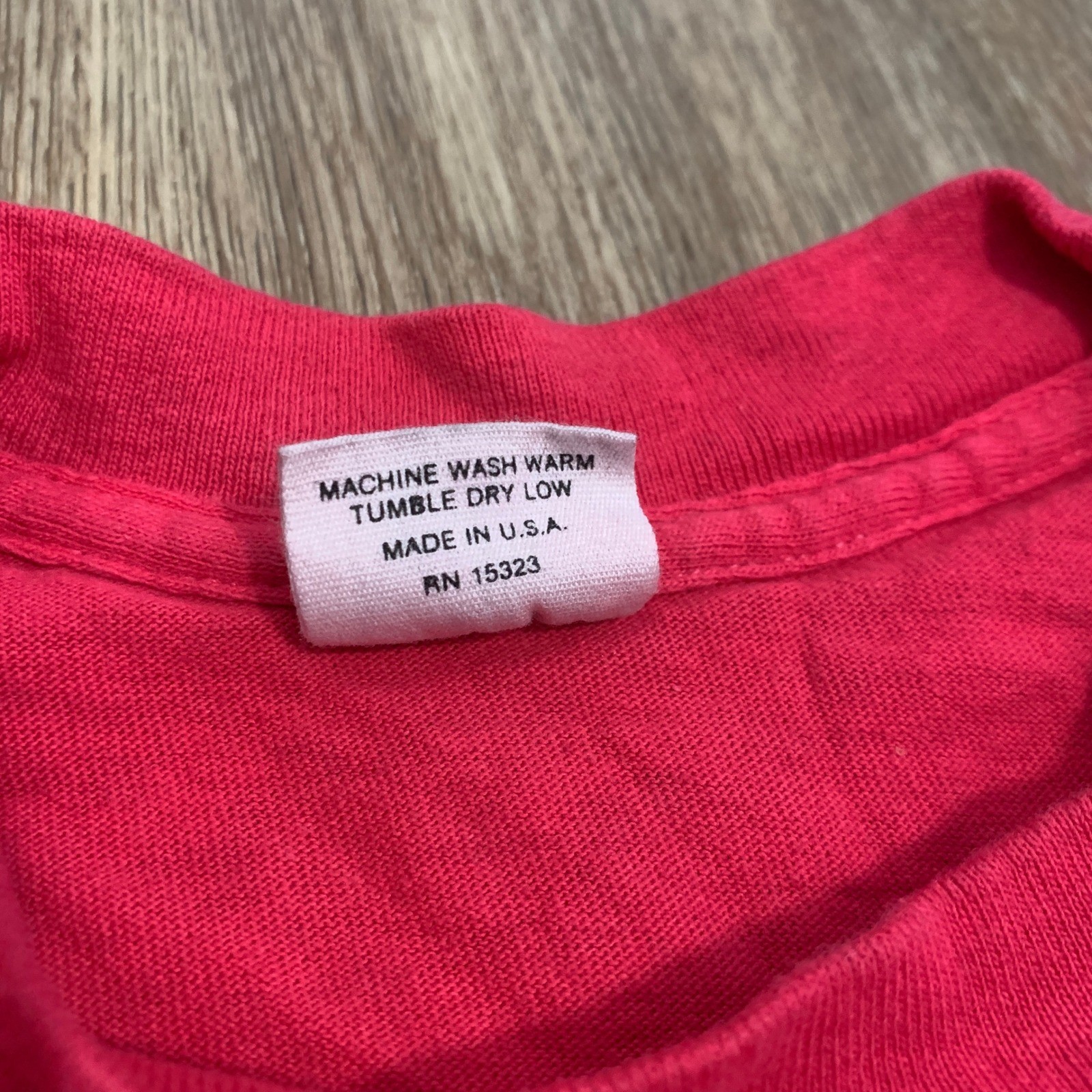 Vintage 80s “Convocation” Belton single stitch tshirt in pink – USA – size XXL