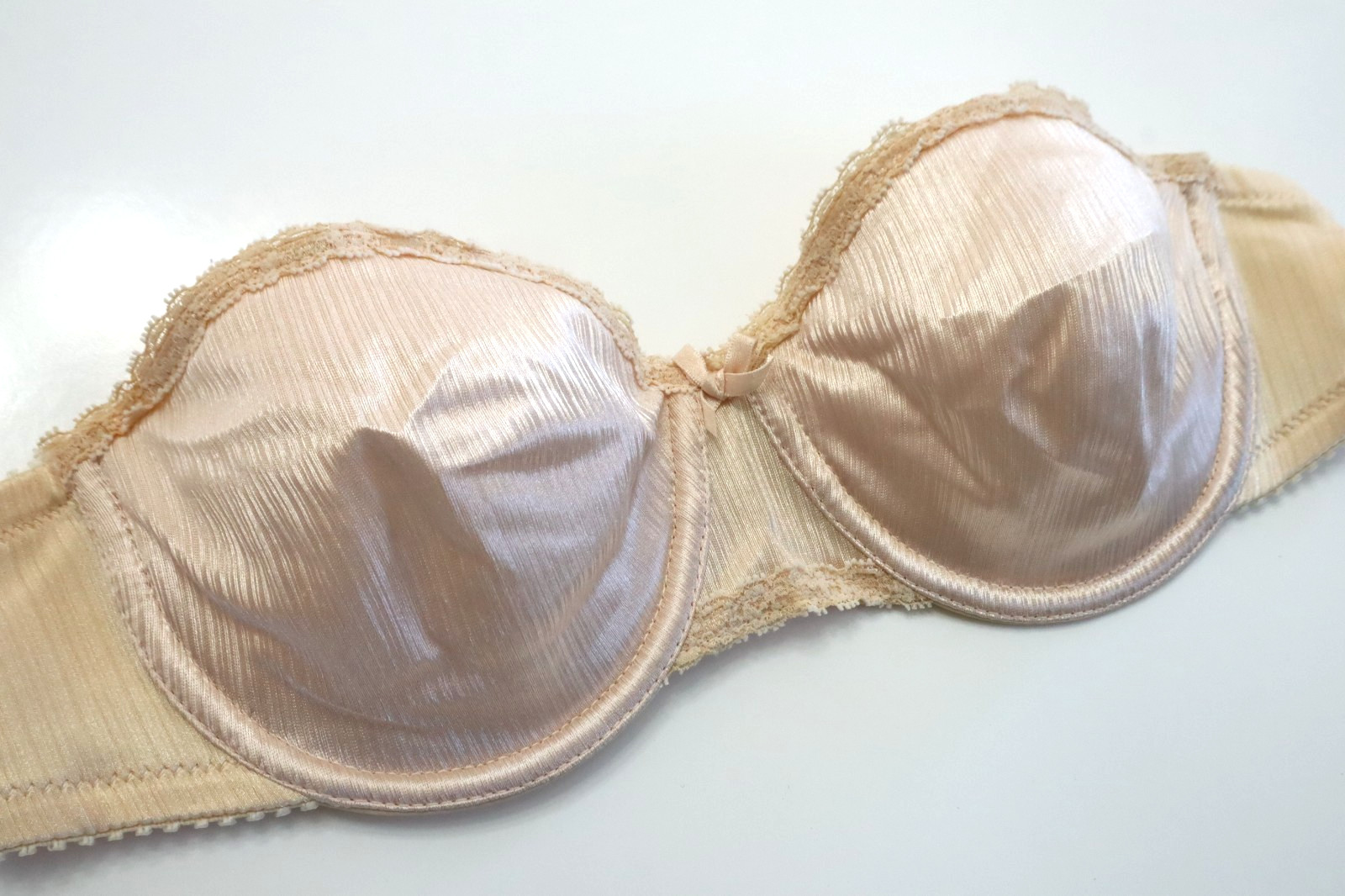 Vintage 1970s Strapless Bra Warner’s Shine On #1121 Blush Pink 36A Underwire