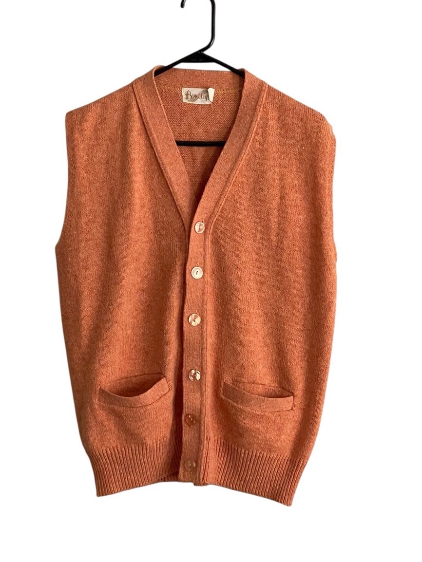 Vintage Bradley Sleeveless Knit Vest Large Grandma Orange Button 70s
