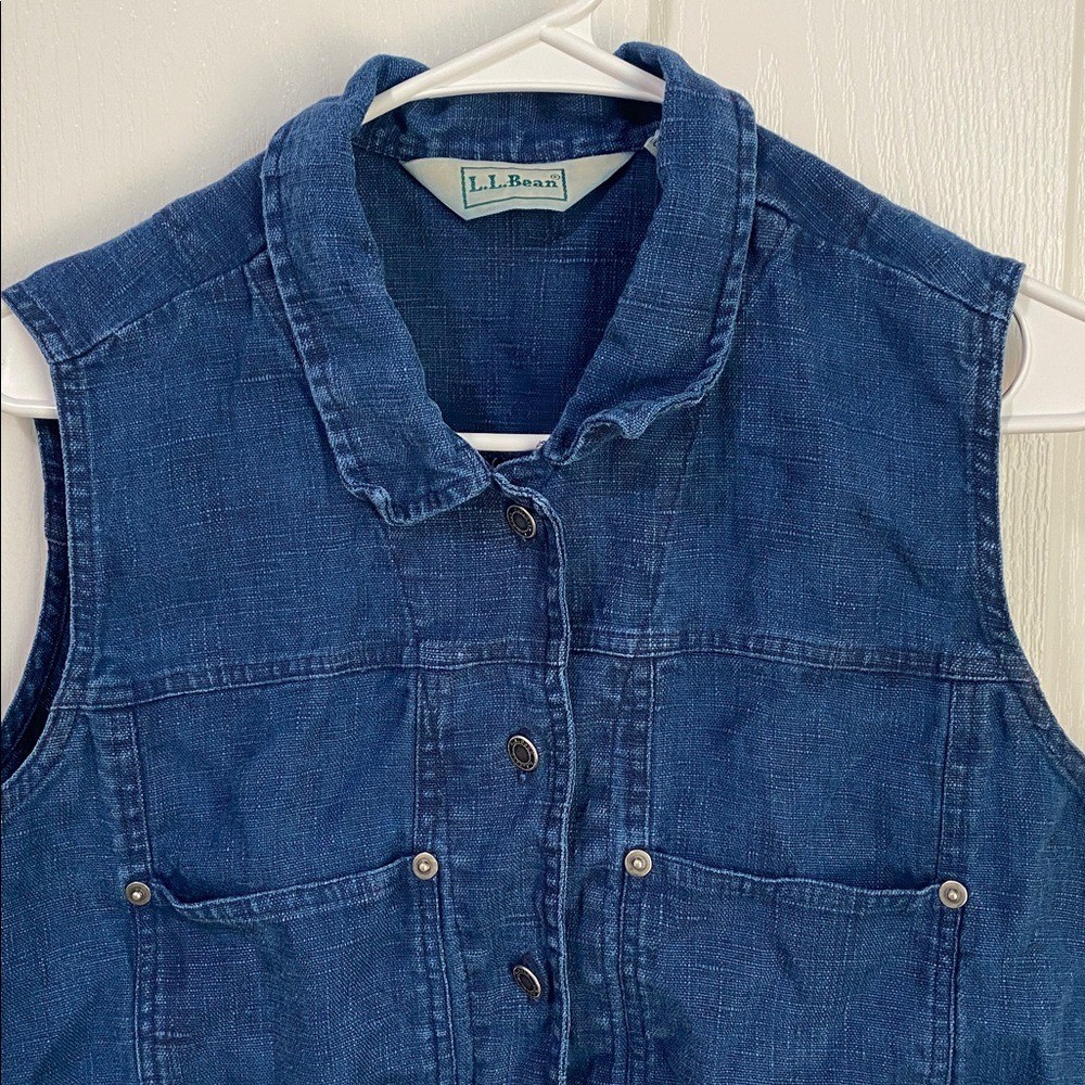 Vintage 90’s L.L. Bean Sleeveless Utility Button Up Collared Vest/Top