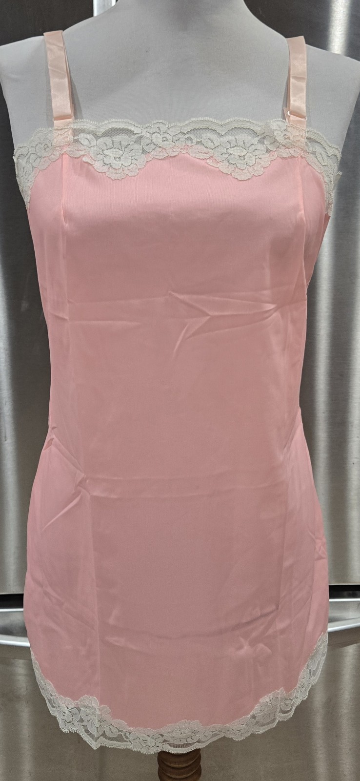 NEW 1960s BERKLIFF Peachy Pink Nylon Mini Slip With White Lace Trim Size 34