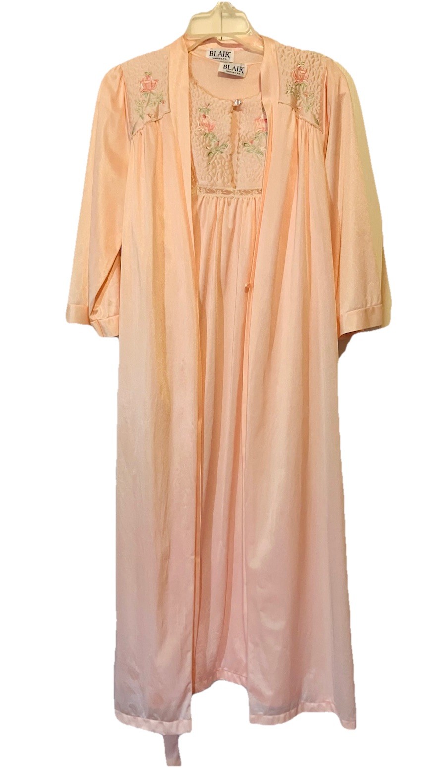 Vintage Woman’s Blair Nightgown Robe Set Embroidered Flowers Nylon Small 3/4 Sle