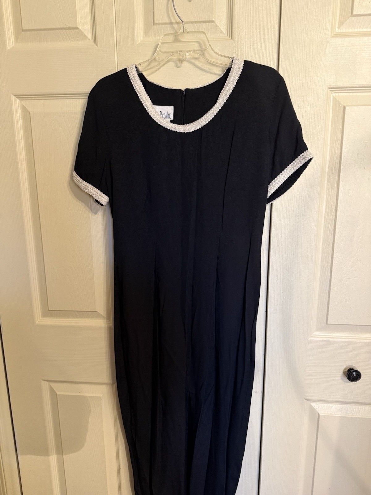 Vintage Nina Piccalino Size 12Black Women Dress Padded Shoulder Zippered Size 12