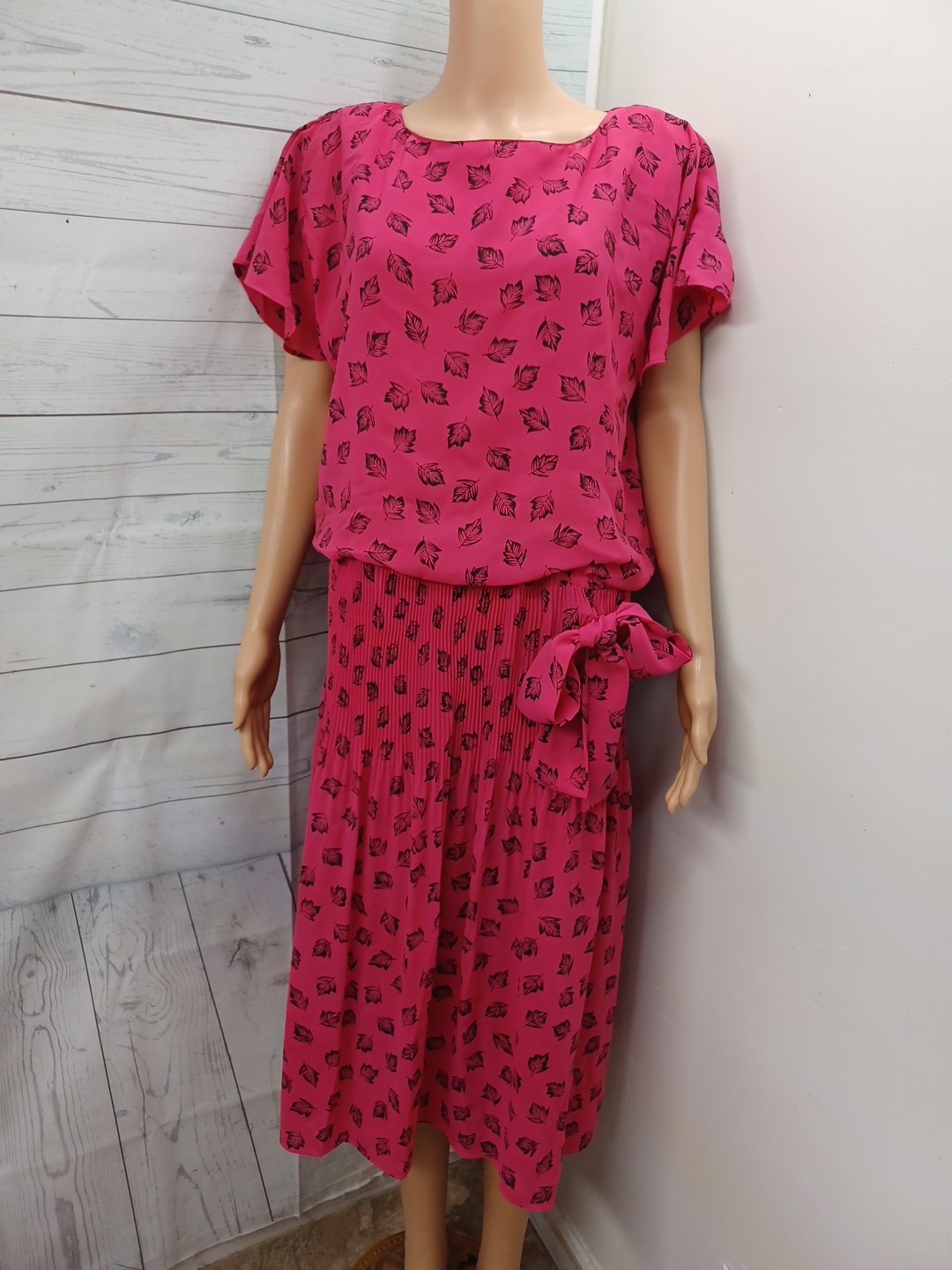 Vtg J.B. Too Pink Dress Floral Leaves Short Sleeves Secretary Drop Waist Sz 16