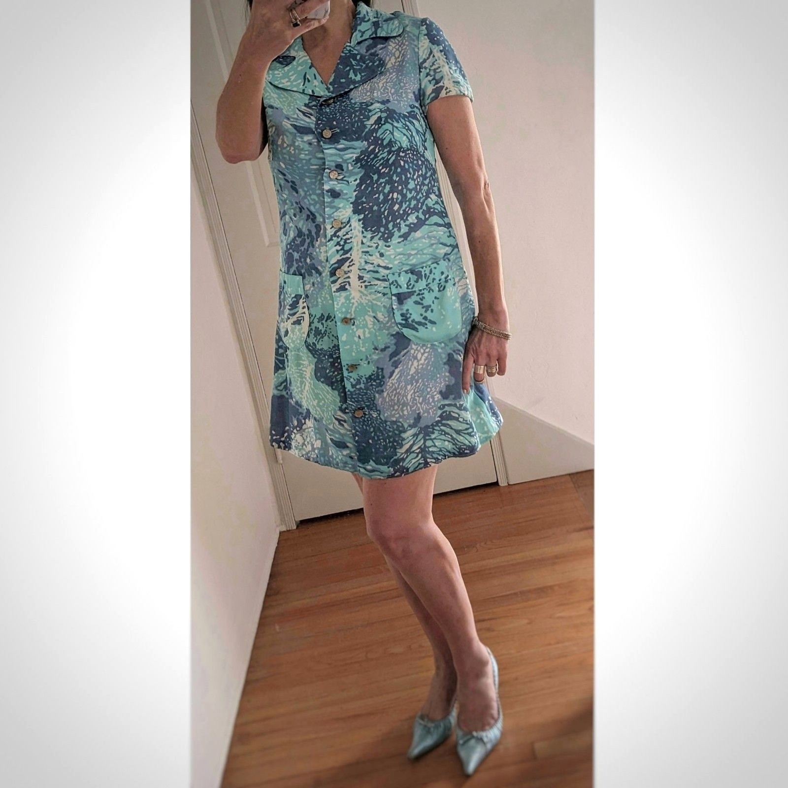 Vintage 60s “Smarti Style” Blue Ocean /Coral Print Buttoned Shift Minidress Sz S