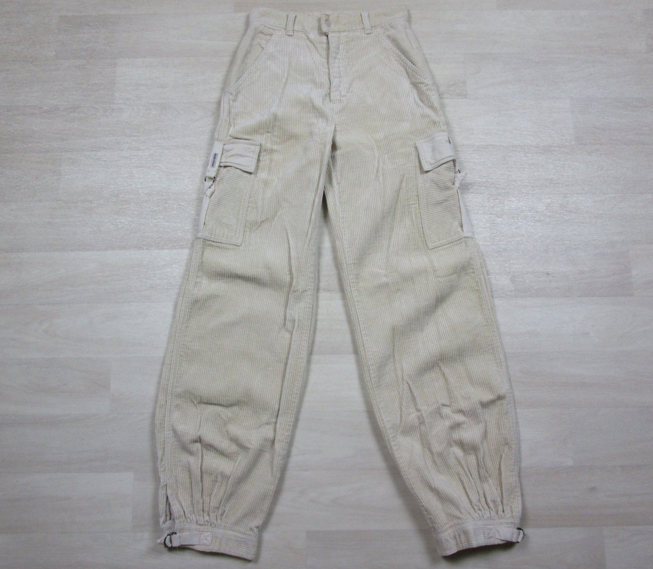 Vintage 80s Esprit Rose Hips Corduroy Cargo Pants Women’s (25″ Waist) Hip Hop