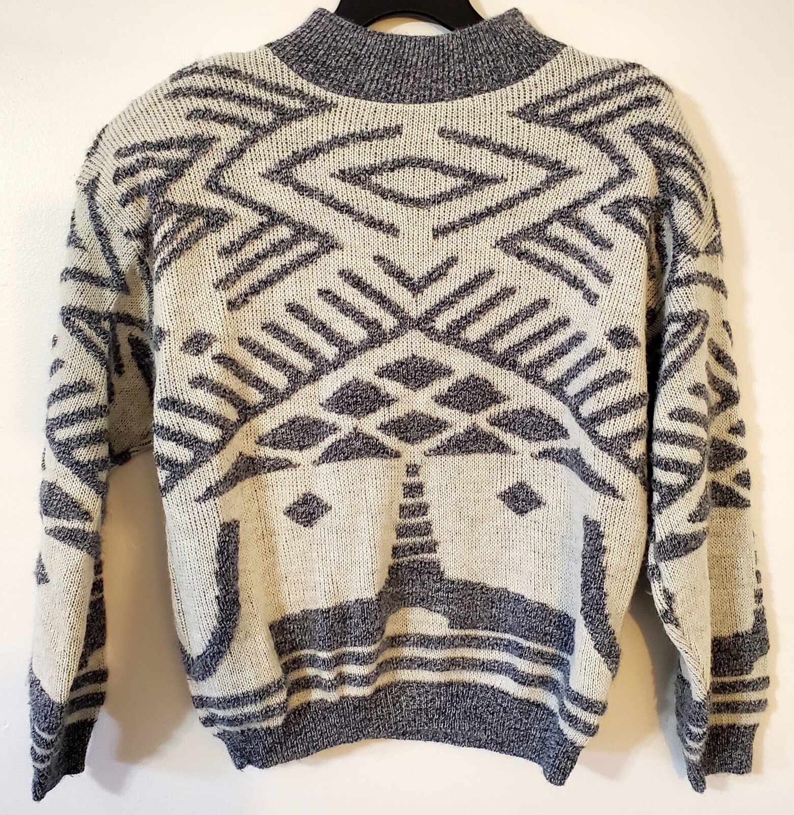 Saturday Mornings Vintage Womens 1987 Sweater S / M See Measurements