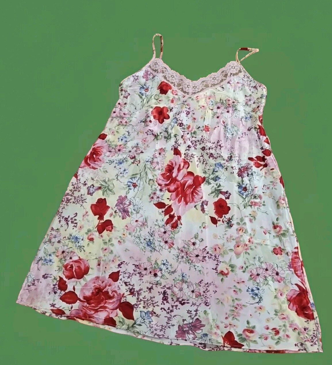Gilligan & O’Malley Womens Satin Floral Pink & Red Nightgown V neck Lingerie Sm