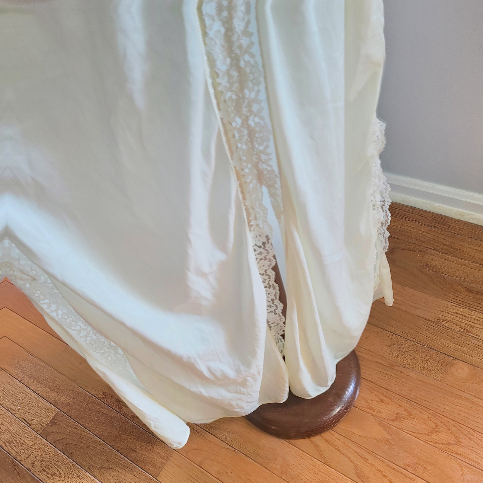 Vtg Long NIGHTGOWN Medium Nylon Lace Ethereal Slip Cream Color Bow Slit in Front