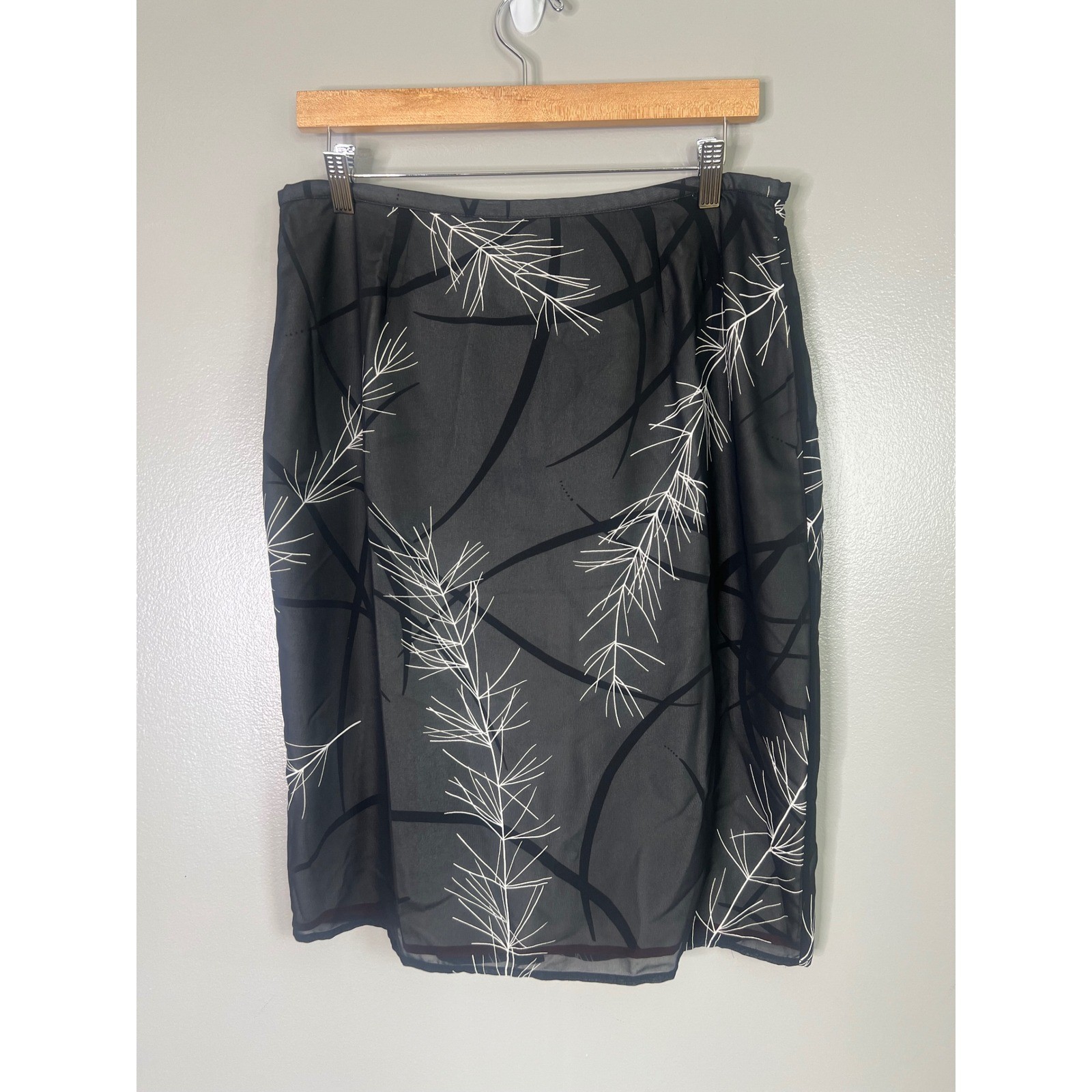 vintage Y2K Express sheer black chiffon pencil skirt leaf print office siren