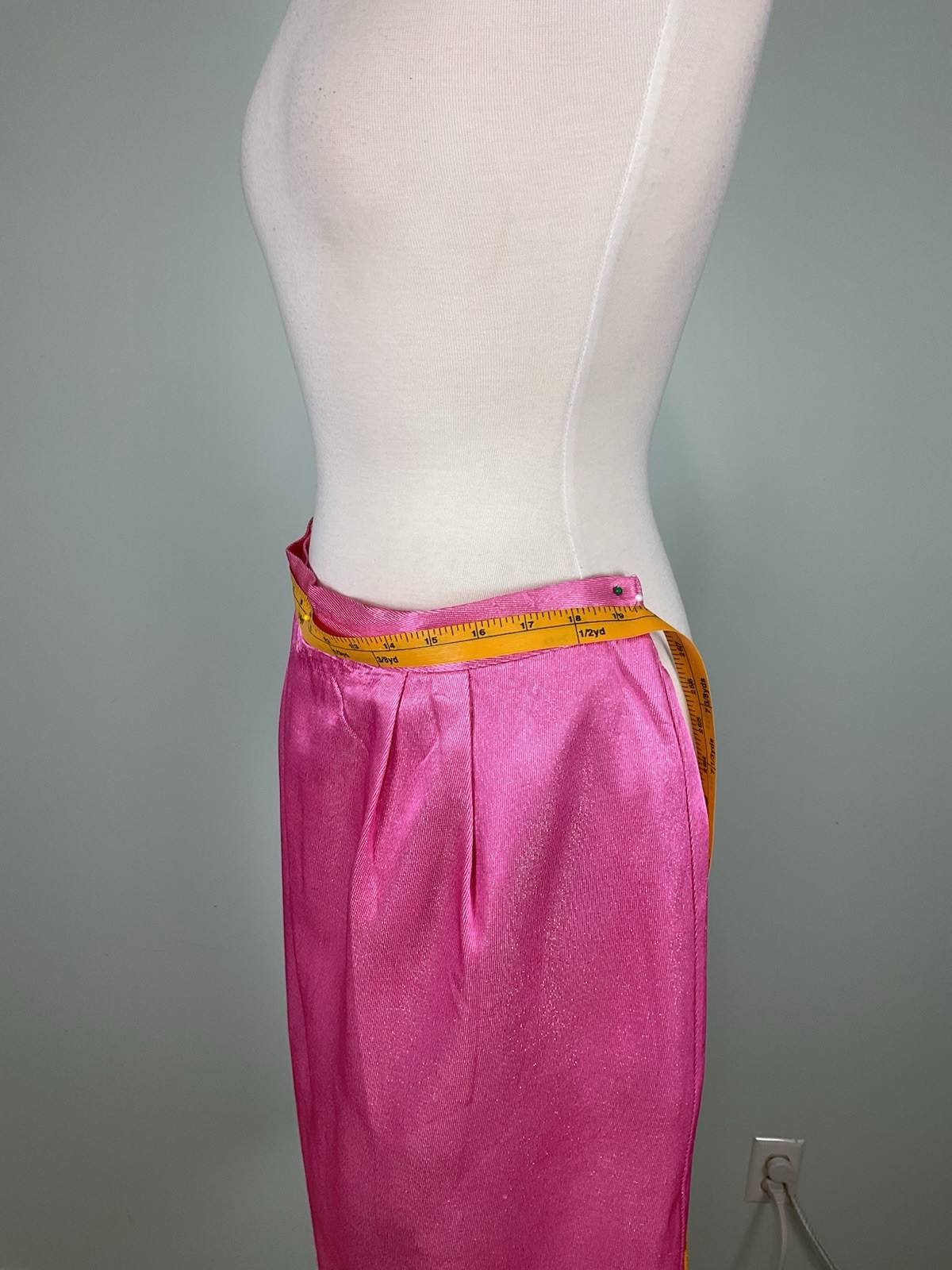 VTG Chad Stevens Pink Metallic Lurex Skirt Suit Set 22W Scalloped Evening Party