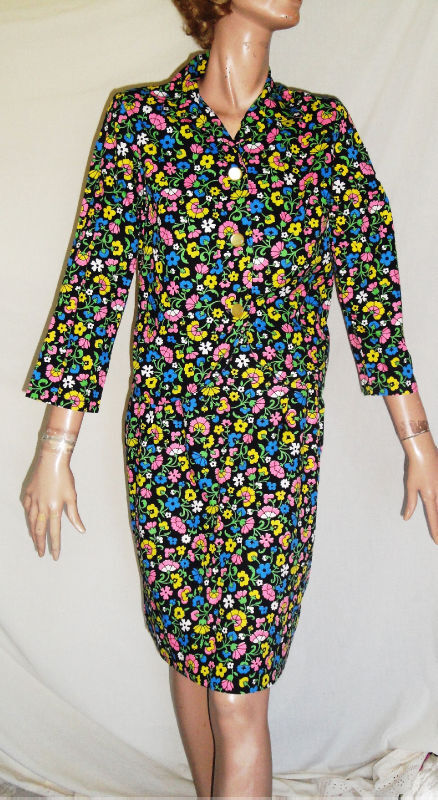 Vintage Mod Black Floral Cotton Suit Stylized Flowers Metal Zipper B36*