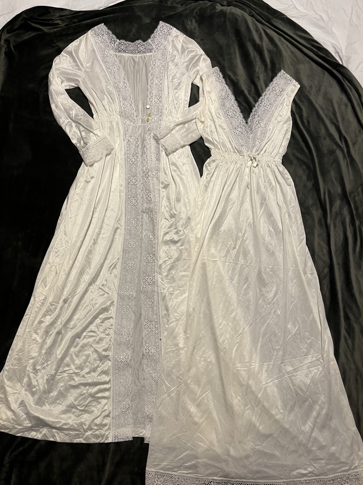 Romantic VTG Nylon Long Nightie & Matching Robe Aristocraft Sz Sm Union Made