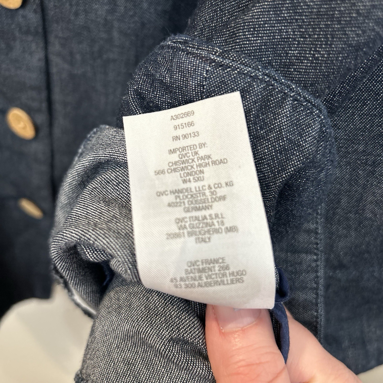 Joan Rivers Denim Chambray Button Front Woman’s Cape Size M