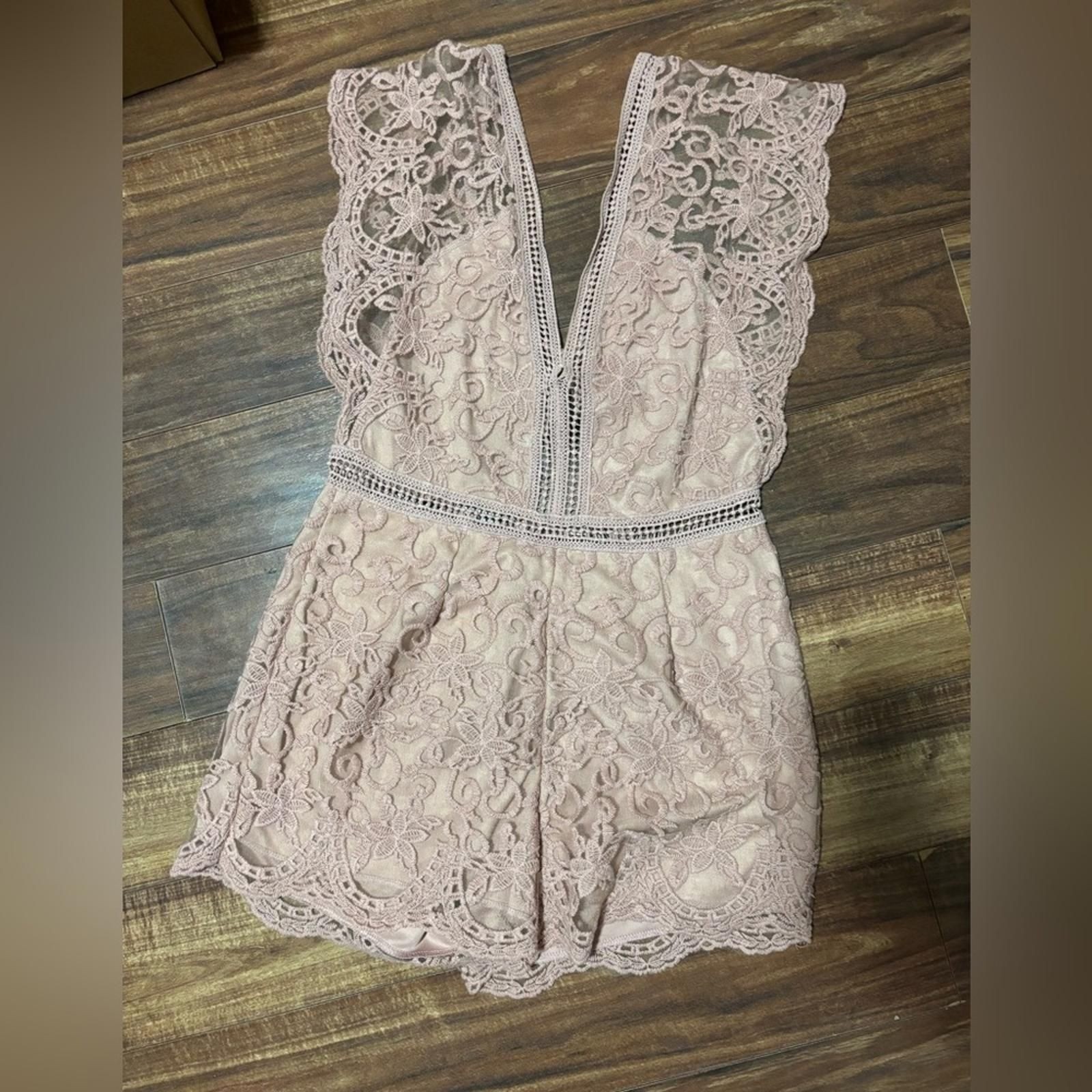 Charlotte Russe vintage size large rare crochet lace romper blush sexy beachy