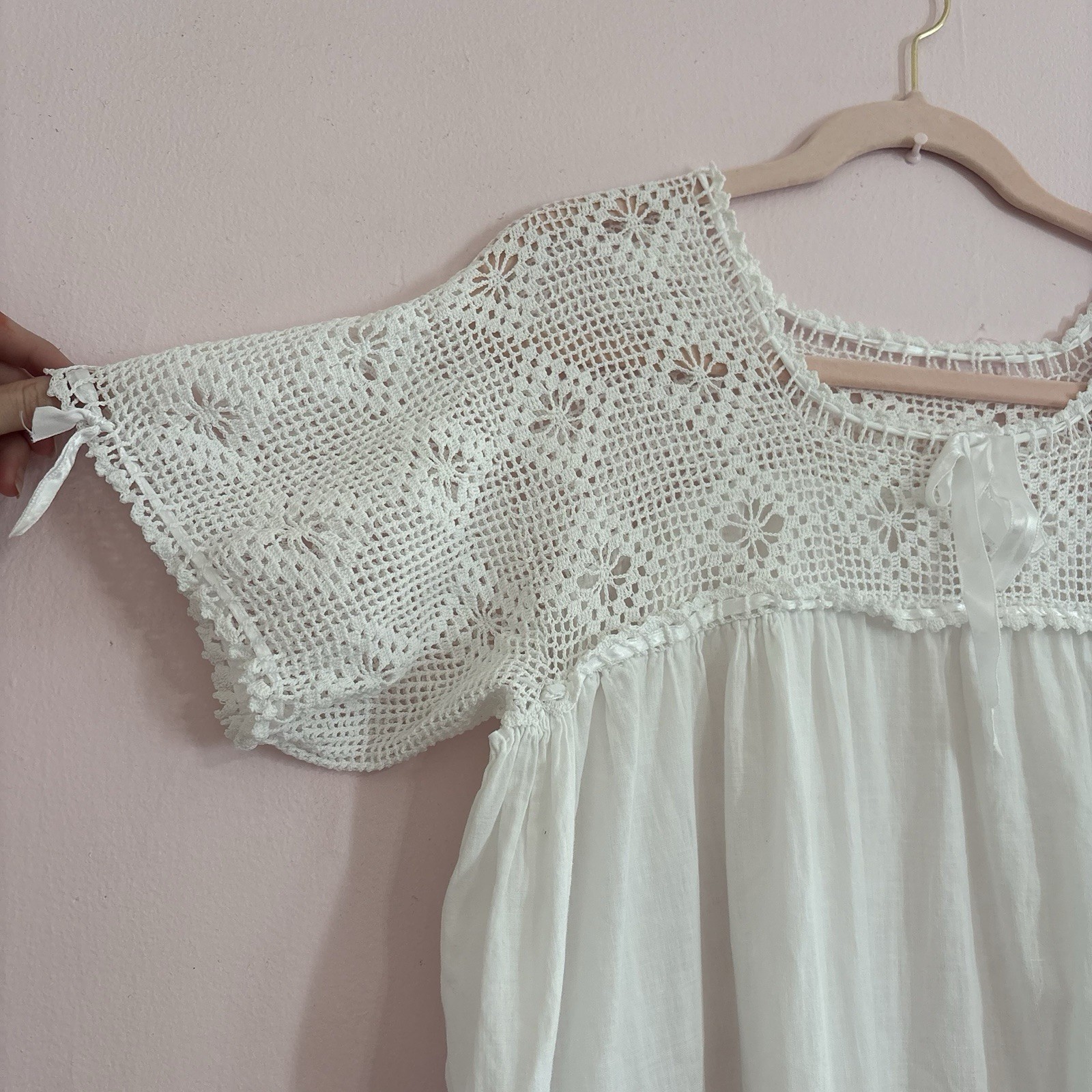 Antique Edwardian Victorian crochet white cotton XL full length nightgown dress