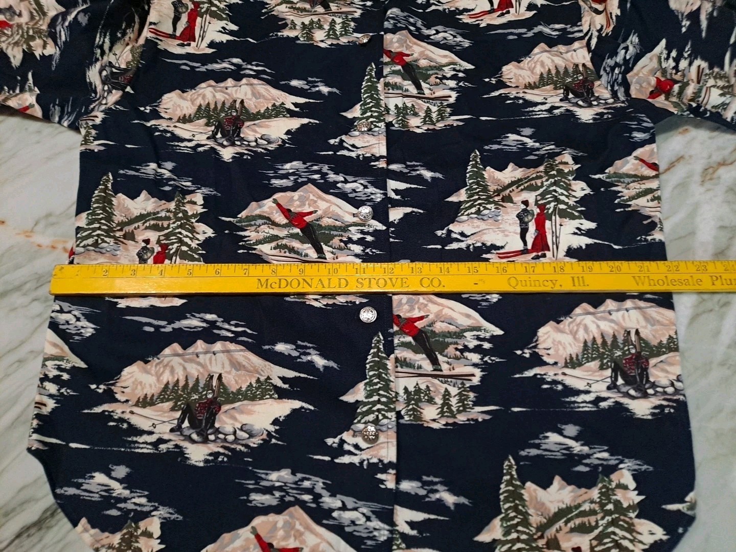 NOS NWT long Sleeve Button Down Shirt 12 Graphic Print Snow Skiing Shirt Sz 12