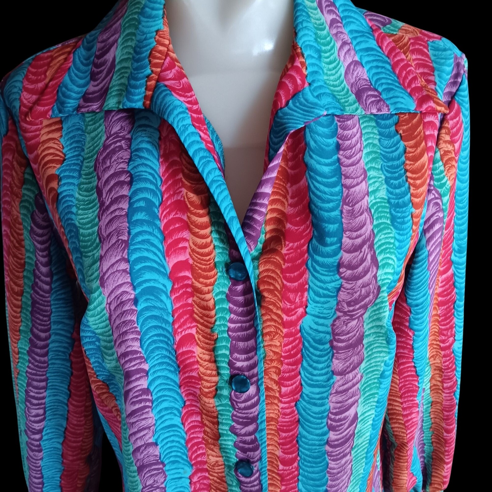 True Vintage Women’s Medium Blouse 1970s Pykettes Striped Top Rainbow Swirl Mom