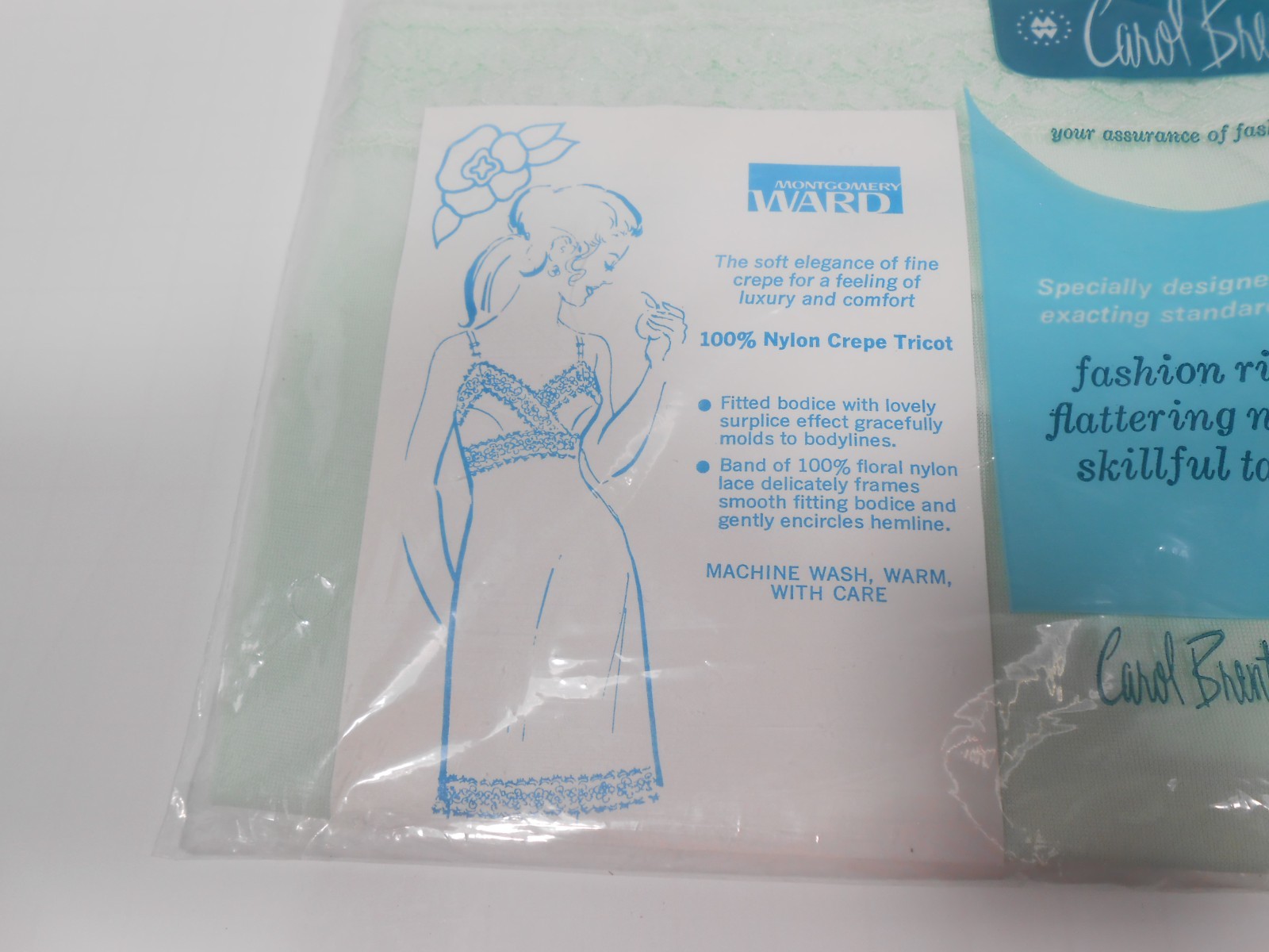 Vtg 60s NEW Carol Brent Full Slip Montgomery Ward 100% Nylon, Lace Sz: 14/36