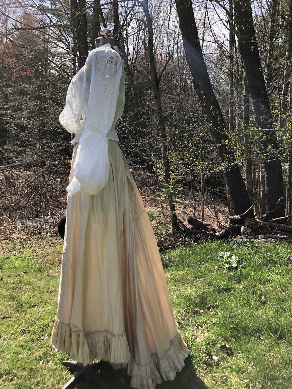 Vintage Antique 1800’s Victorian Lovely Polished Cotton Bustle SKIRT W 25”