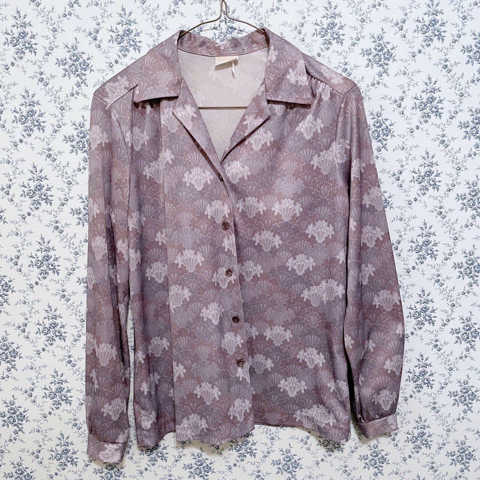 Vintage Pykettes Satin Button Up Long Sleeve Blouse – Gray
