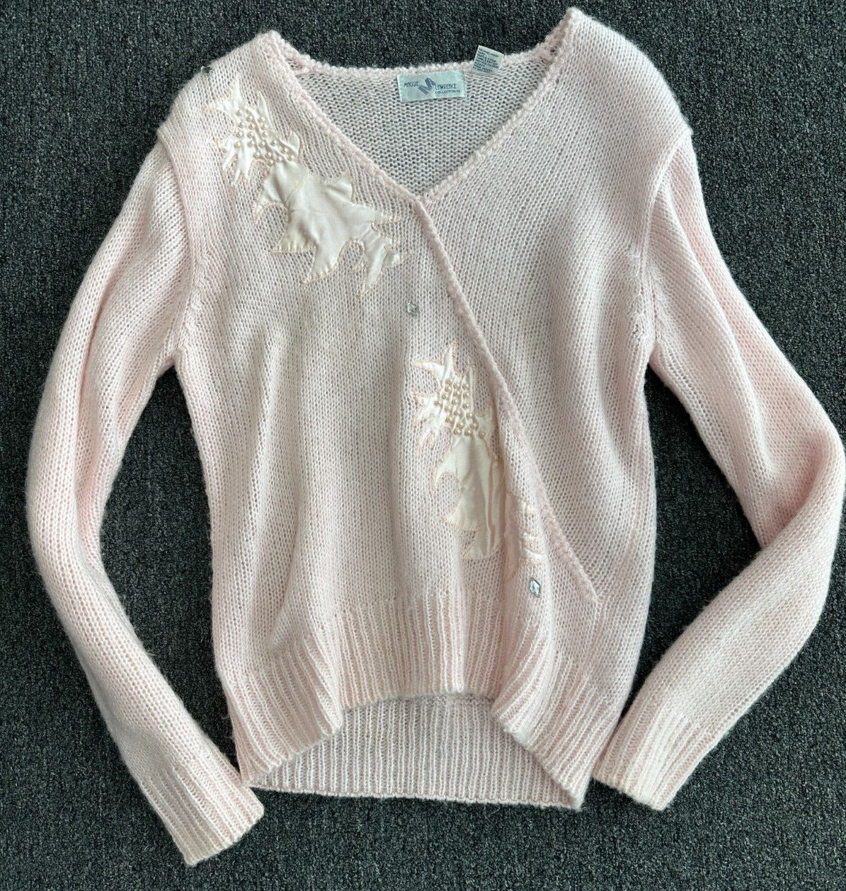 Vintage Maggie Lawrence Womens Large Sweater Pink Embroidered Pearl V-Neck Top *