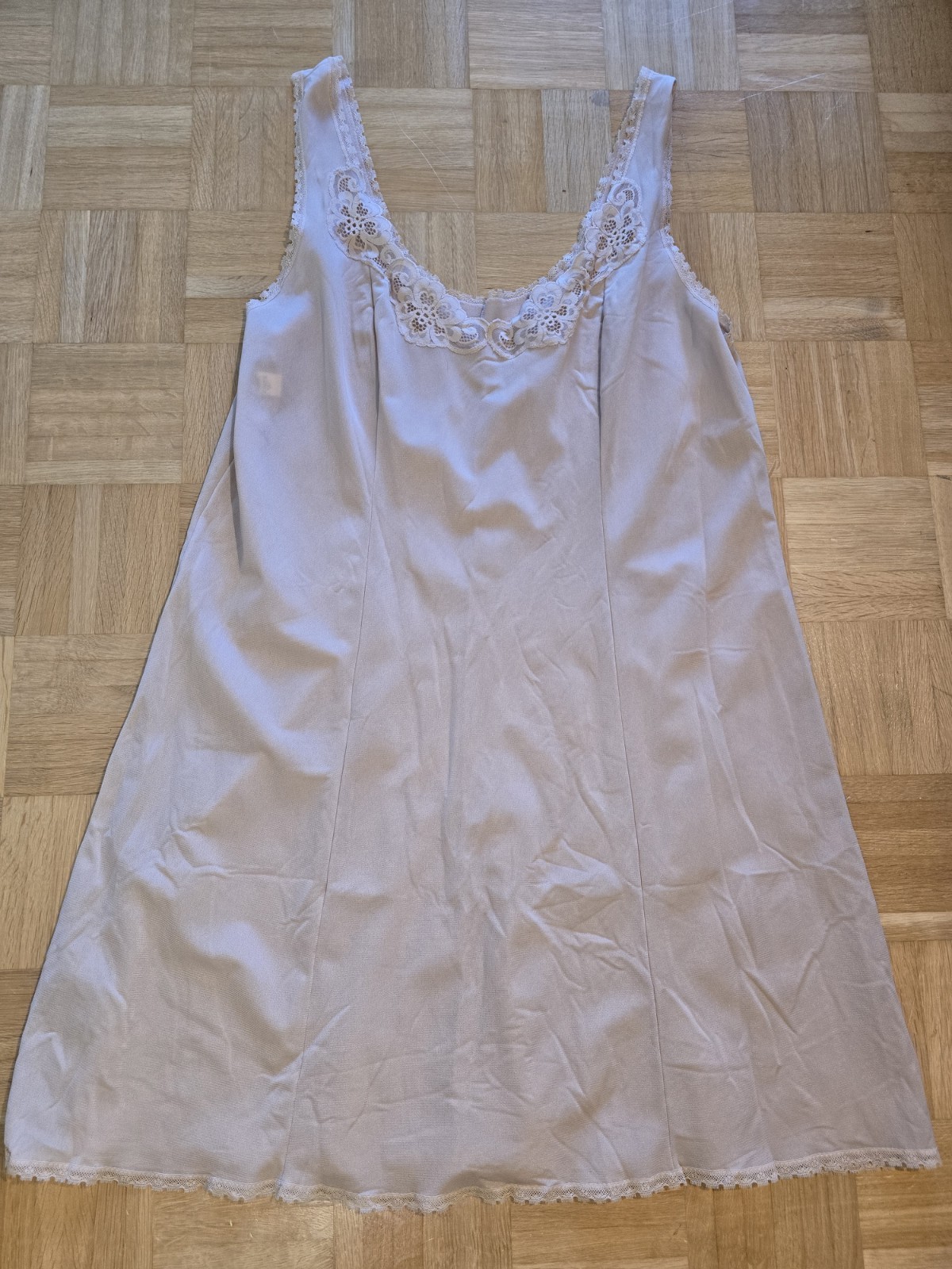 RARE: lined slip dress made in Italy, size 50 / I 54, skin, new *vintage