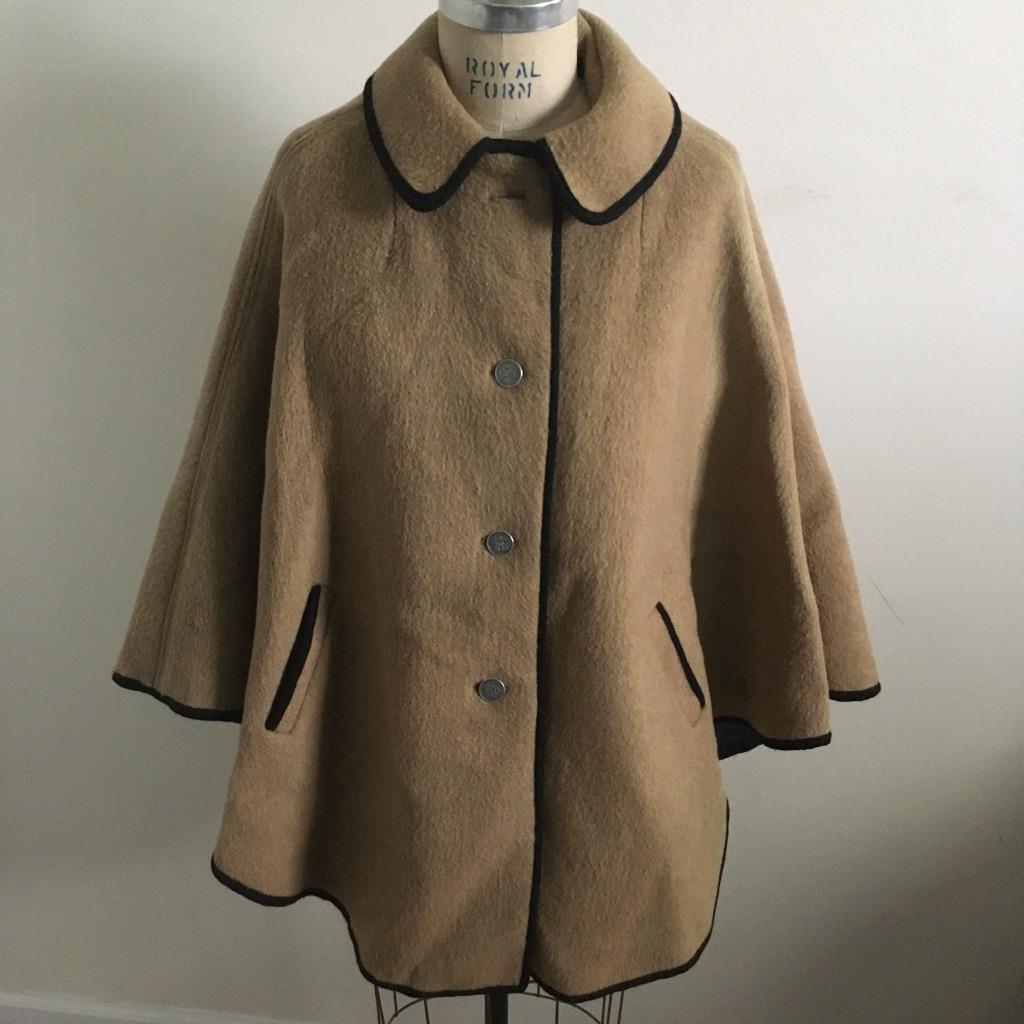 Europe Craft 1960’s Vintage Tan & Black Button Front Cape