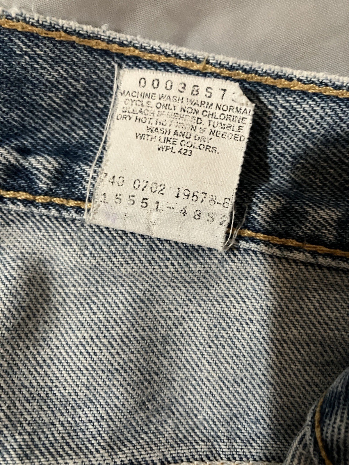 Levi Strauss 550 Jeans Size 12 MIS Relaxed Fit Tapered Leg Light Wash Denim