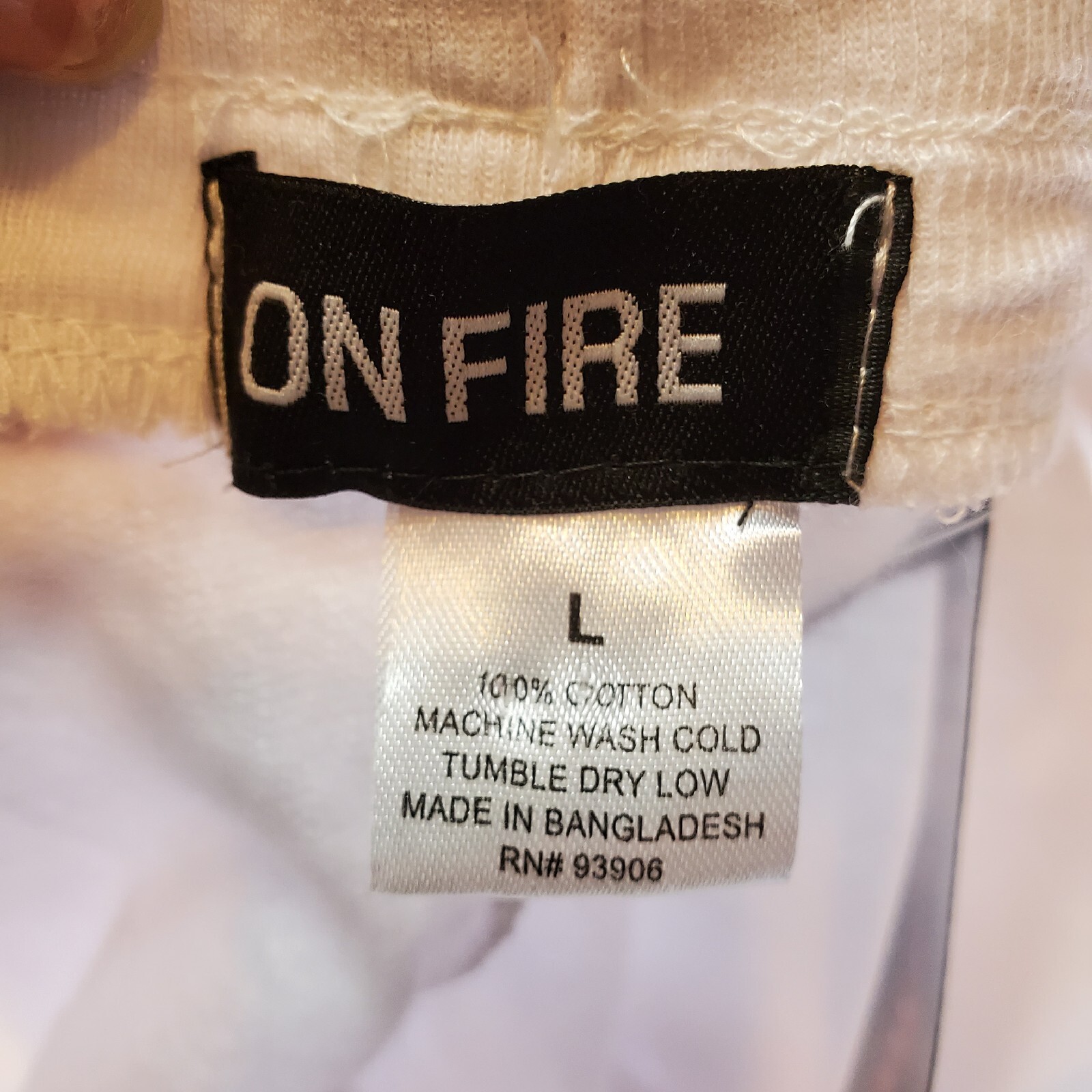 On Fire 2pc Queens Sweat Suit Junior’s Size L NWT 18Wx24L Shirt & 30×28.5 COTTON