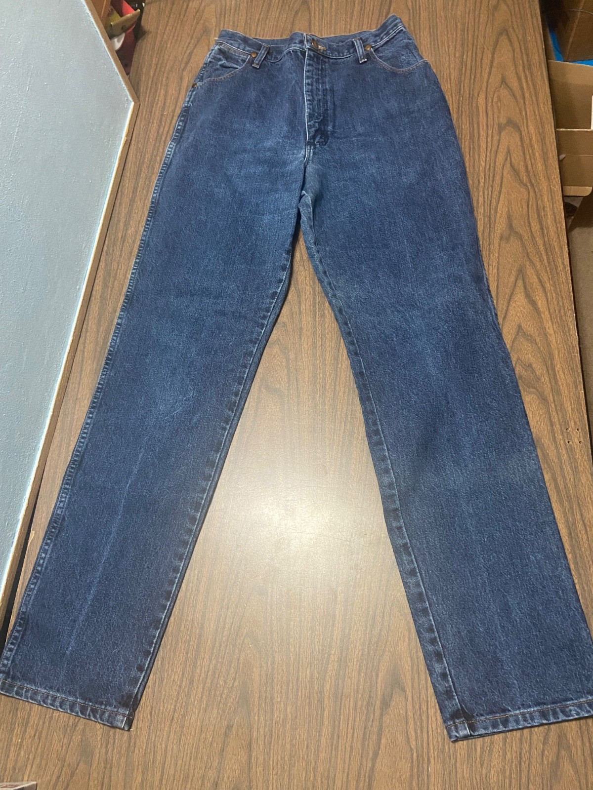 Wrangler Vintage 90s Womans USA Made Straight Leg Jeans 11/12×34