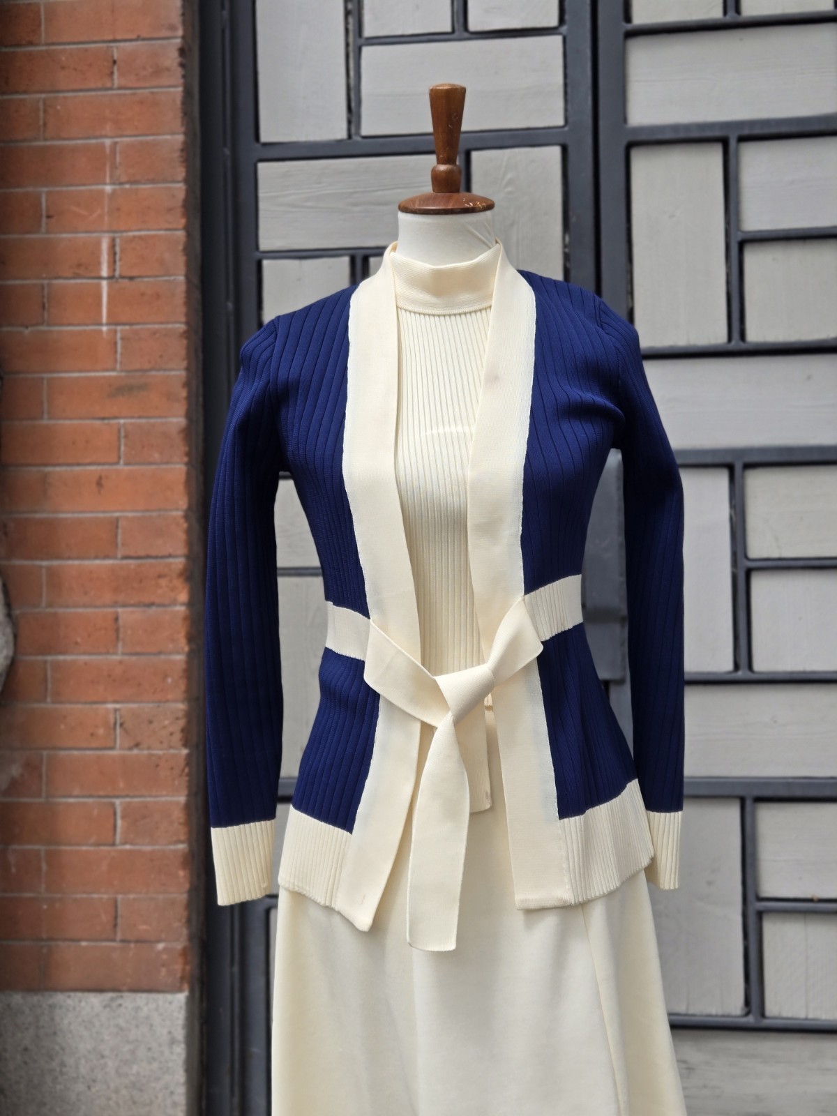 VTG 1970s Young East Preppy Tailored Sports Tennis Summer Dress Blue Cream Knit