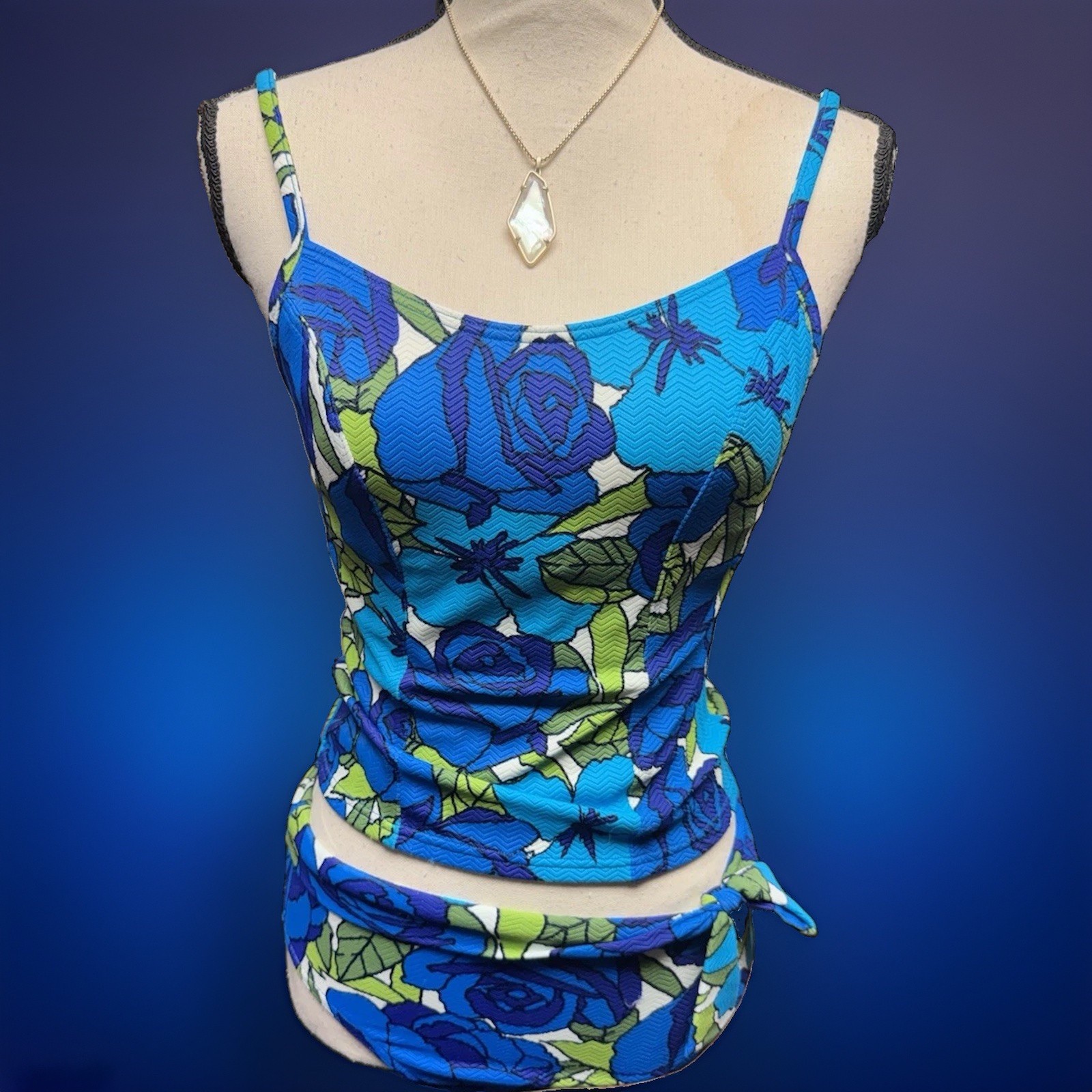 VTG Blue Floral 2pc Tankini High Waist Swimsuit Set Bathing Suit sz 10/12 Pinup