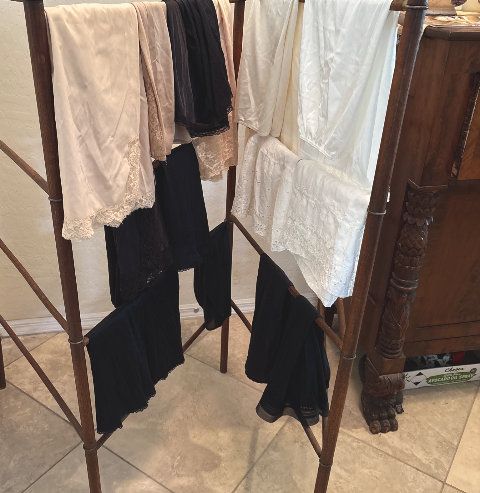 15 MCM VINTAGE SLIPS TOP USA BRANDS 50’s/60’s SZ S-2XL black/white/beige