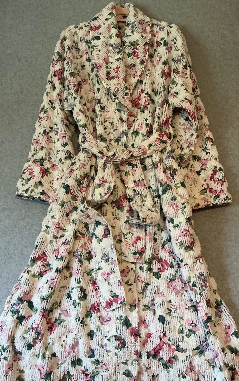 Vintage 60s Stan Herman Herbcraft Chenille Floral Belted Robe Women’s Med/Large