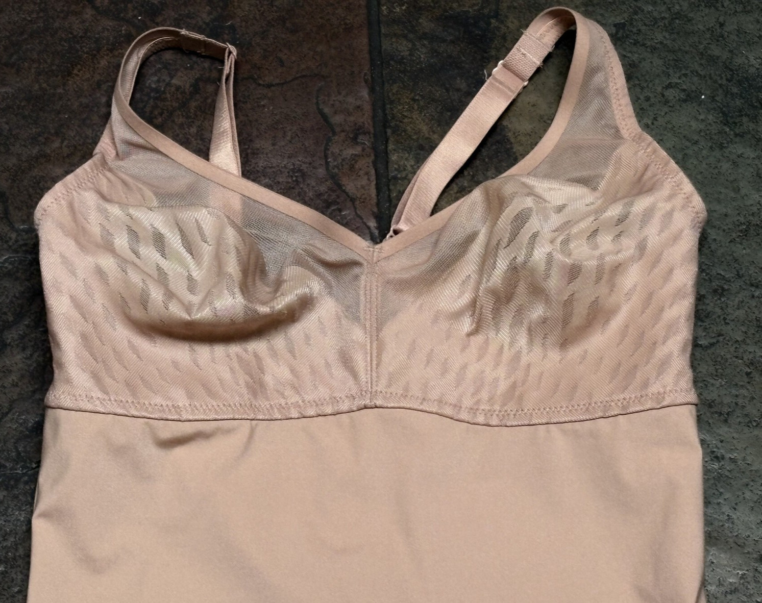 WACOAL 36D Sand Elevated Allure Wire Free Shaping Body Briefer Bodysuit #801336