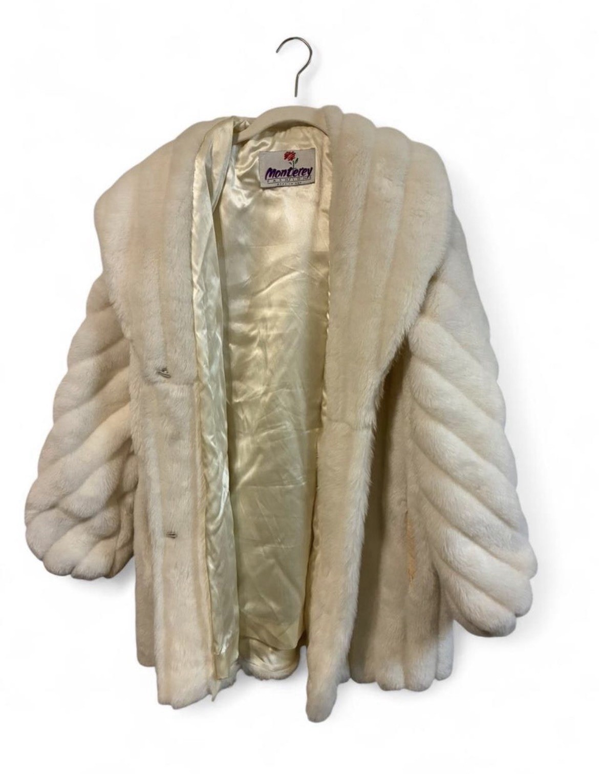Monterey Fashions Ivory Vintage Faux Fur Coat – Size 12