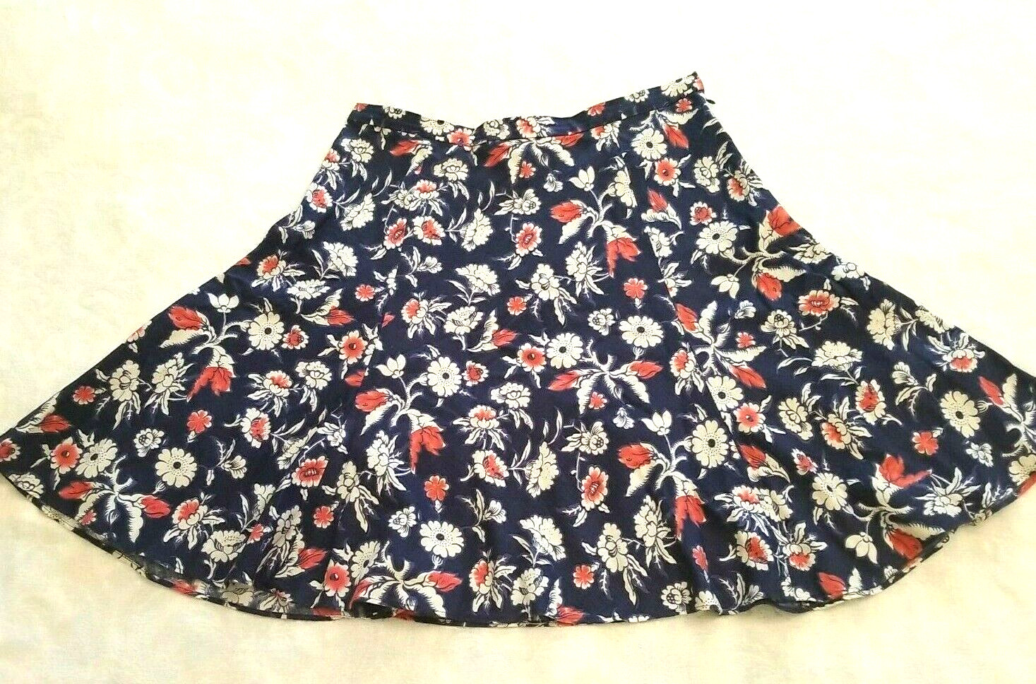 Vintage Cottagecore, Swing Skirt, Sz.12 Navy W/Cream and Red Floral Design