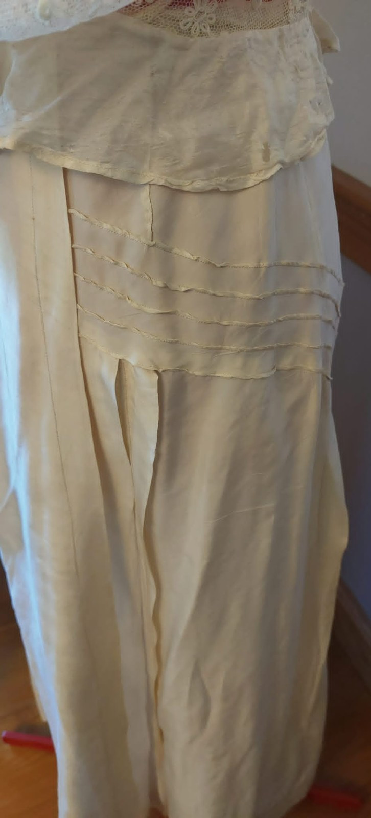 Antique 1900 Edwardian Lace Over Bodice and Silk Under Skirt