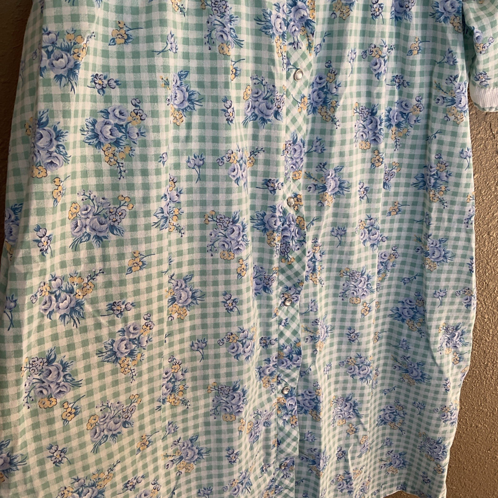 Coffee Time Women’s Vintage Nightgown Floral Pearl Snap Pockets Embroidered